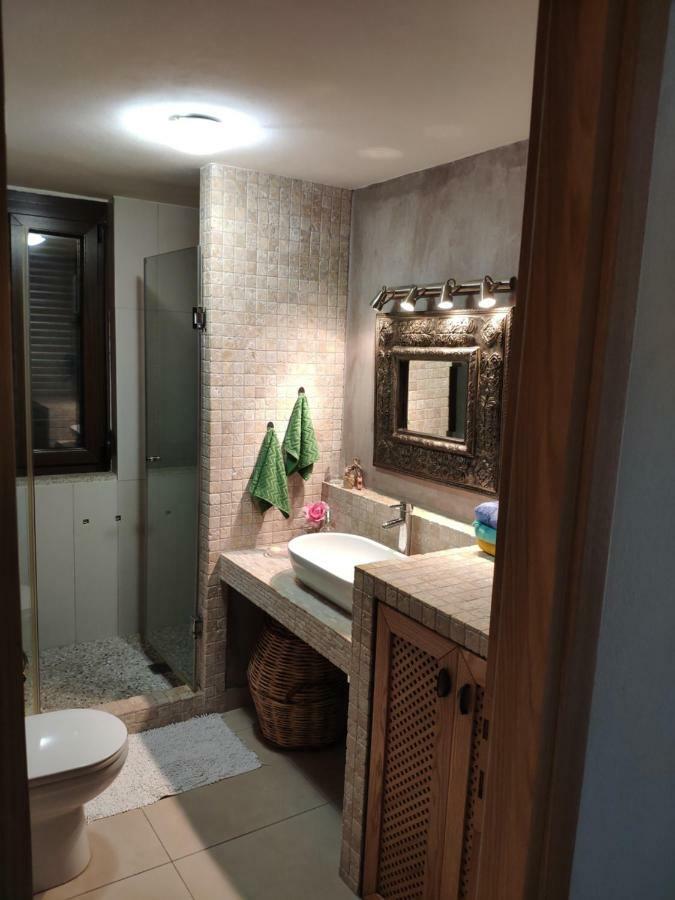 Olive Tree Cottage 2 Néa Péramos Dış mekan fotoğraf